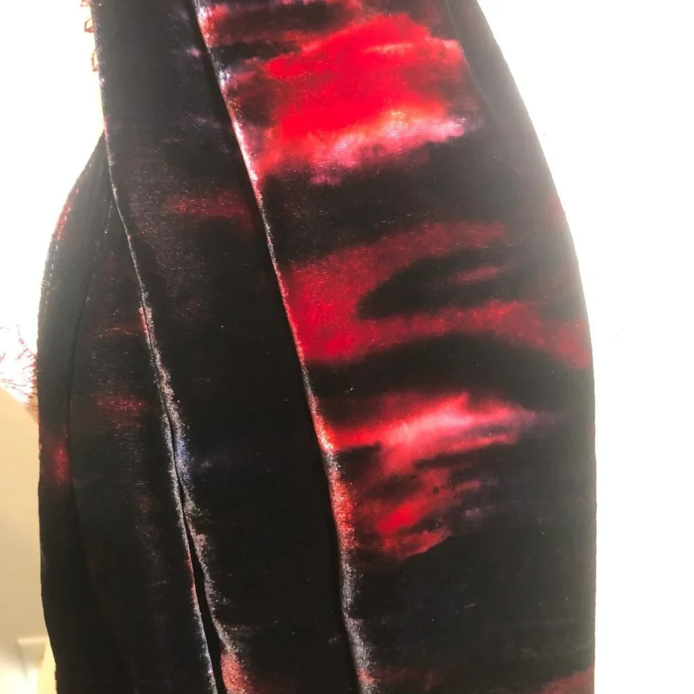 🖤 Crimson & Black Velvet Scarf – Silk Blend | Boutique Evening Luxe